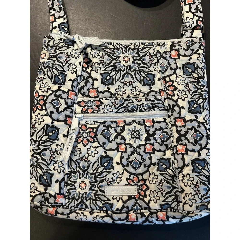Vera Bradley Hipster Crossbody Bag Lisbon Medallion Fabric Floral Purse